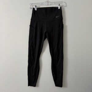 Nike Universa Size Small Dri-Fit High-Waist Athletic Leggings Black Used